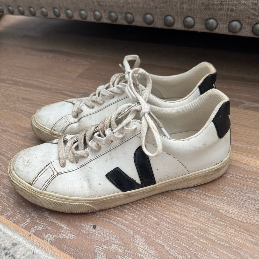 Veja Campo Leather Sneakers Size 10